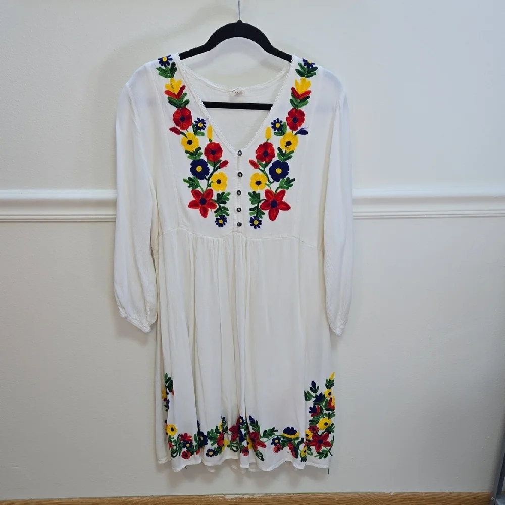 Rivieras White Floral Embroidered Midi Dress - Picture 1 of 6